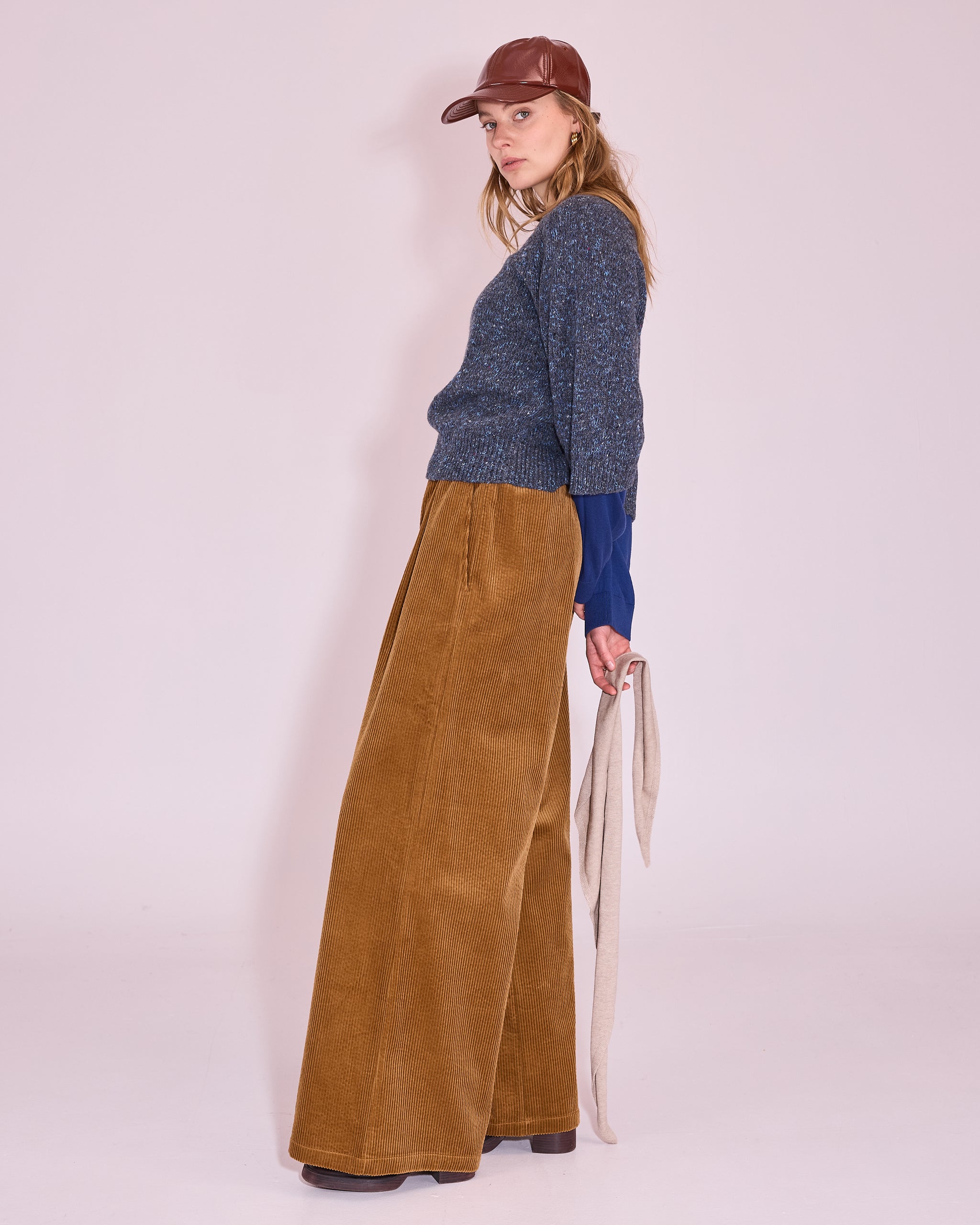 Jakarta trui in grey / river blue