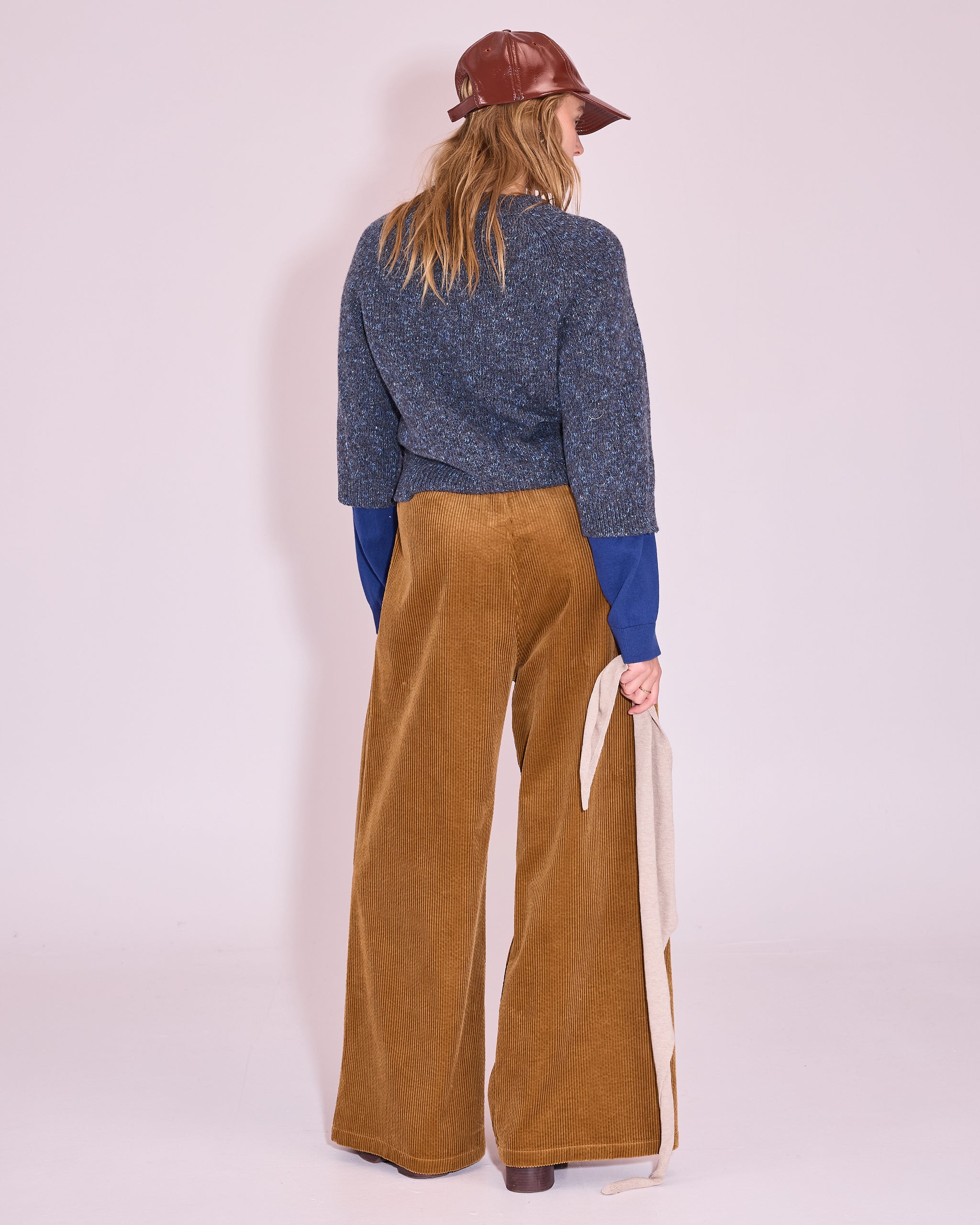 Jakarta trui in grey / river blue