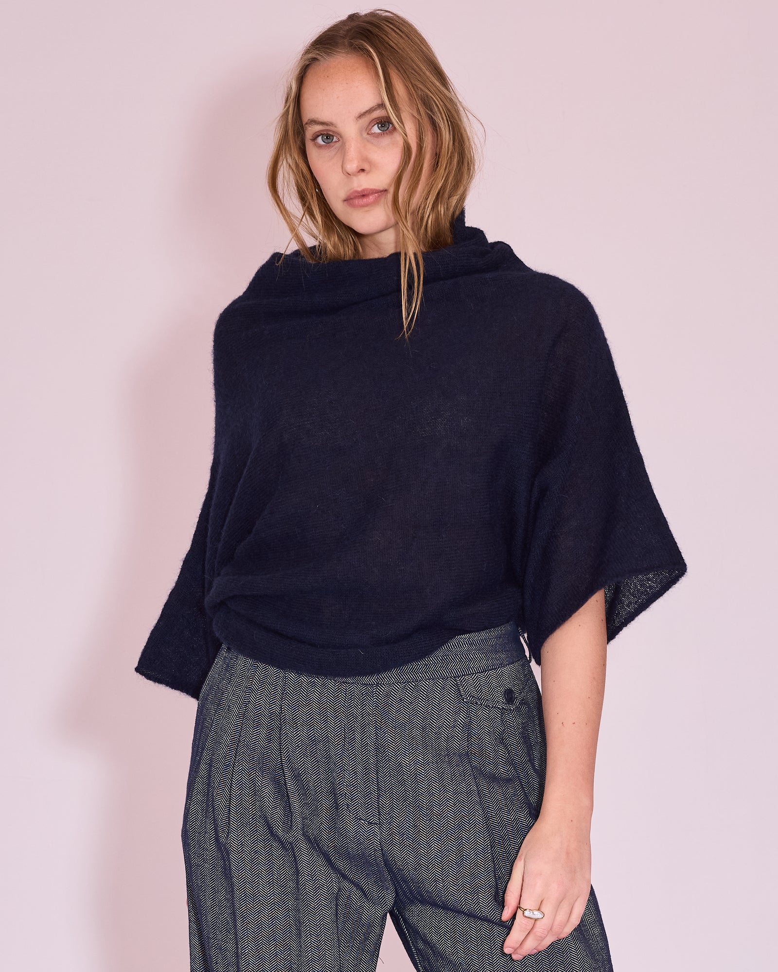 Jinan trui in midnight blue