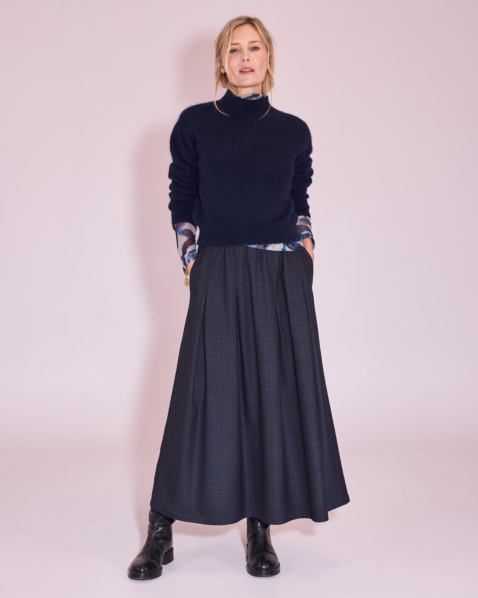 Juneau trui in midnight blue