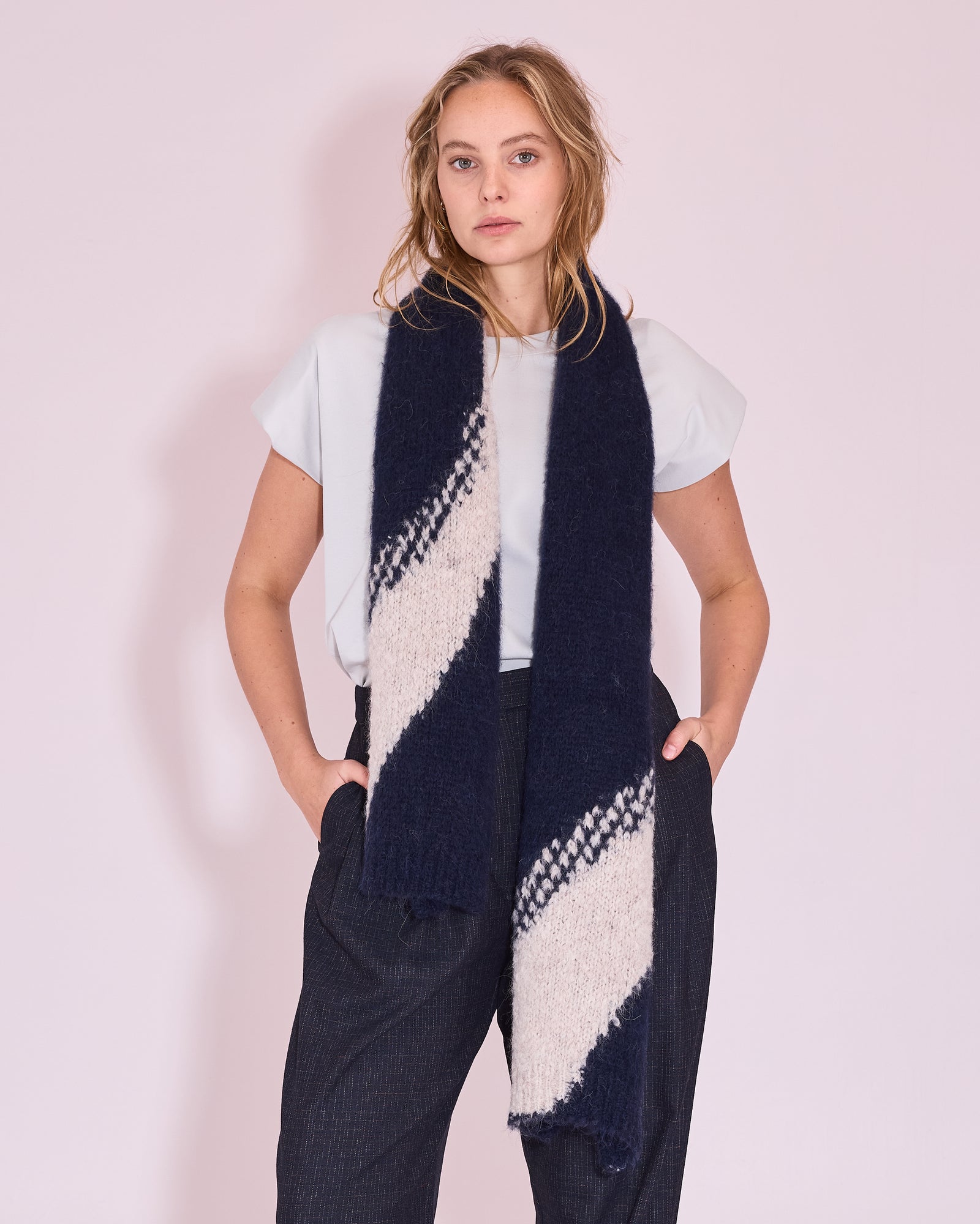 Jammu graphic scarf