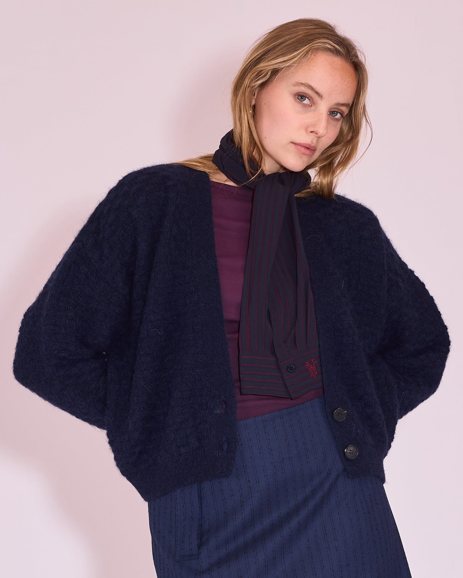 Jilin cardigan in midnight blue