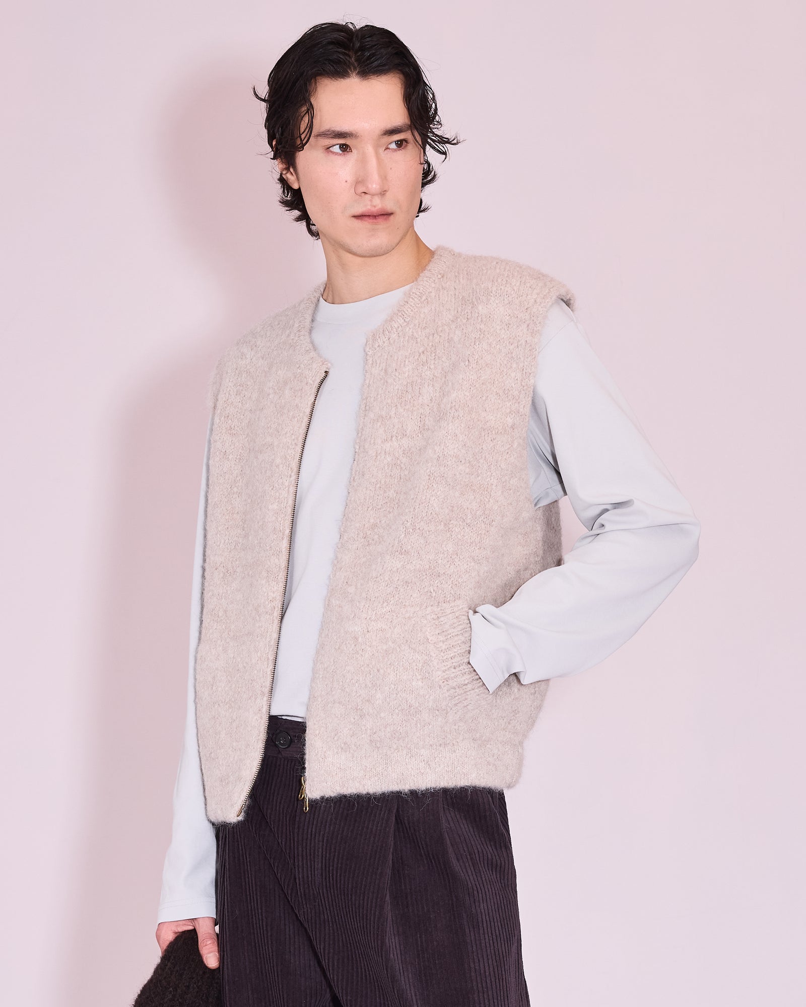 Jadwin vest in stone