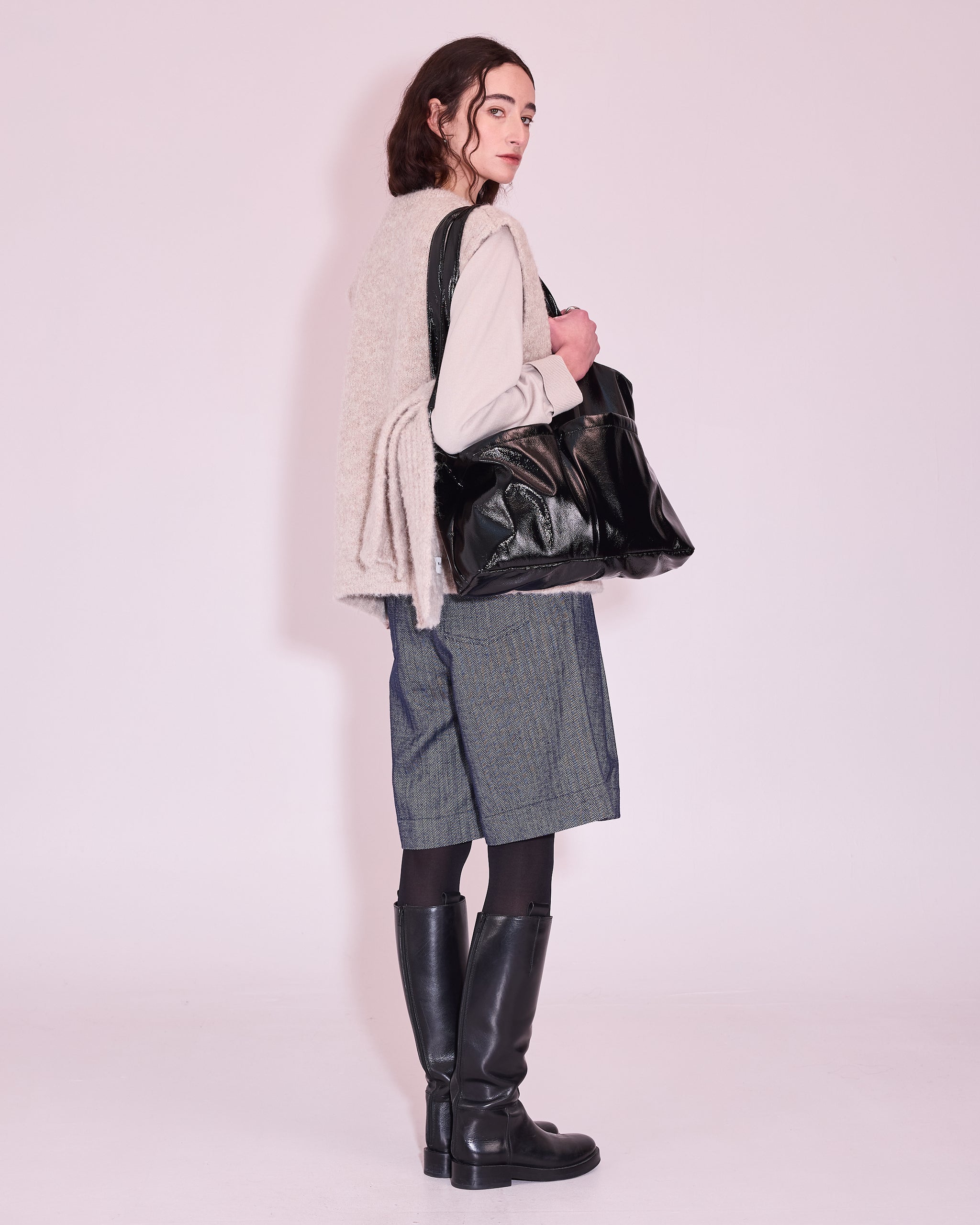 Jadwin vest in stone