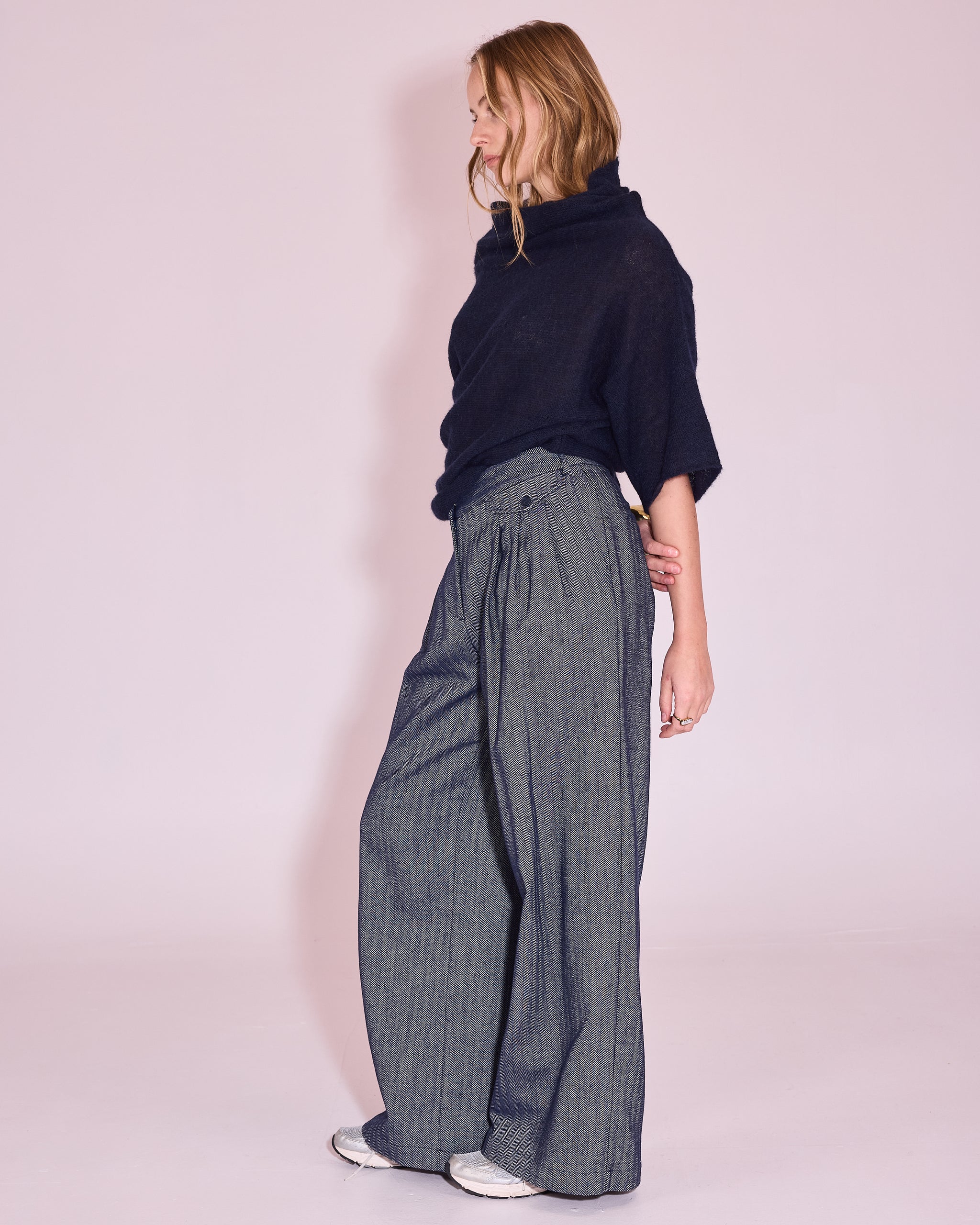 Guy trousers in academy blue