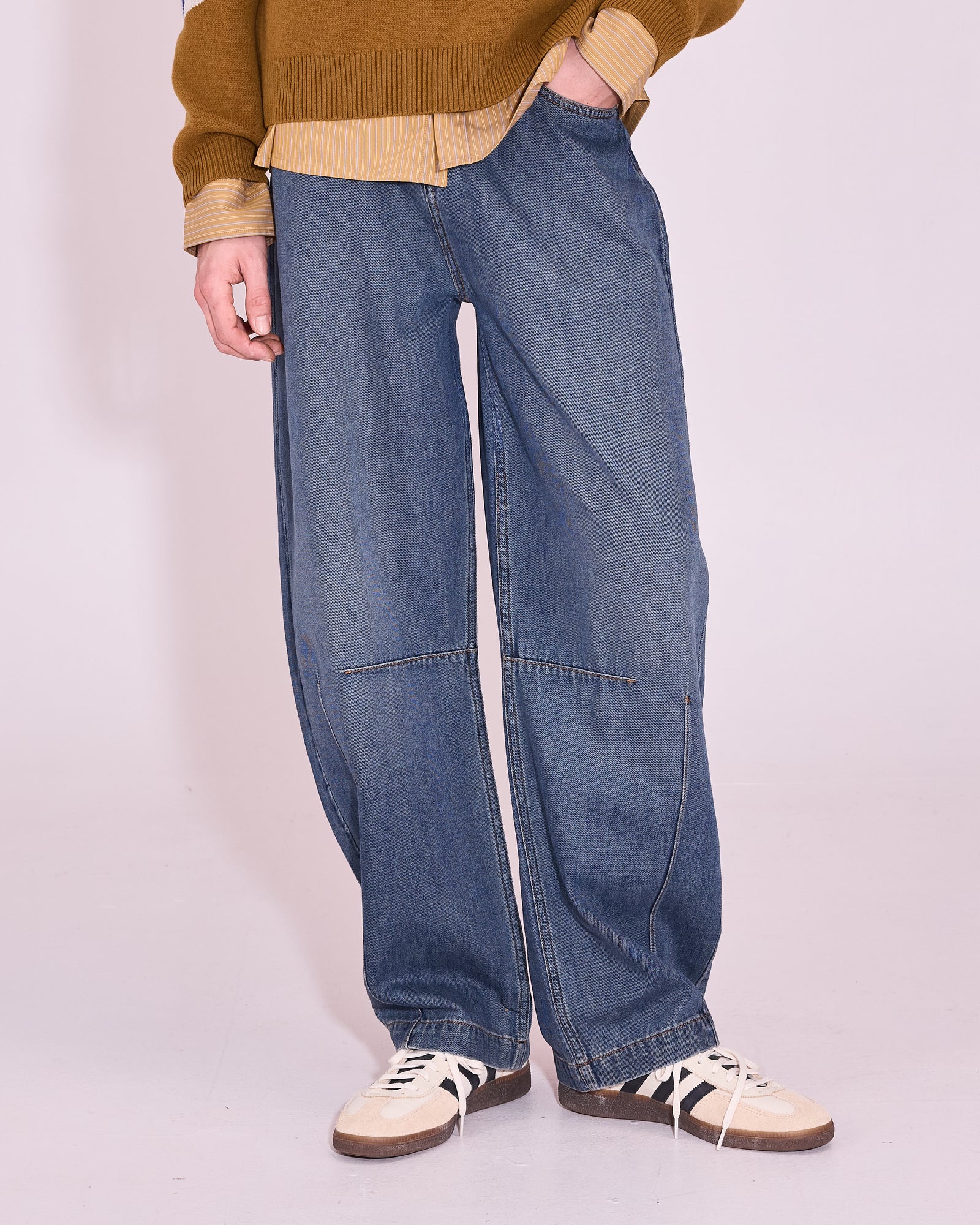 Hivan jeans in deep dive denim