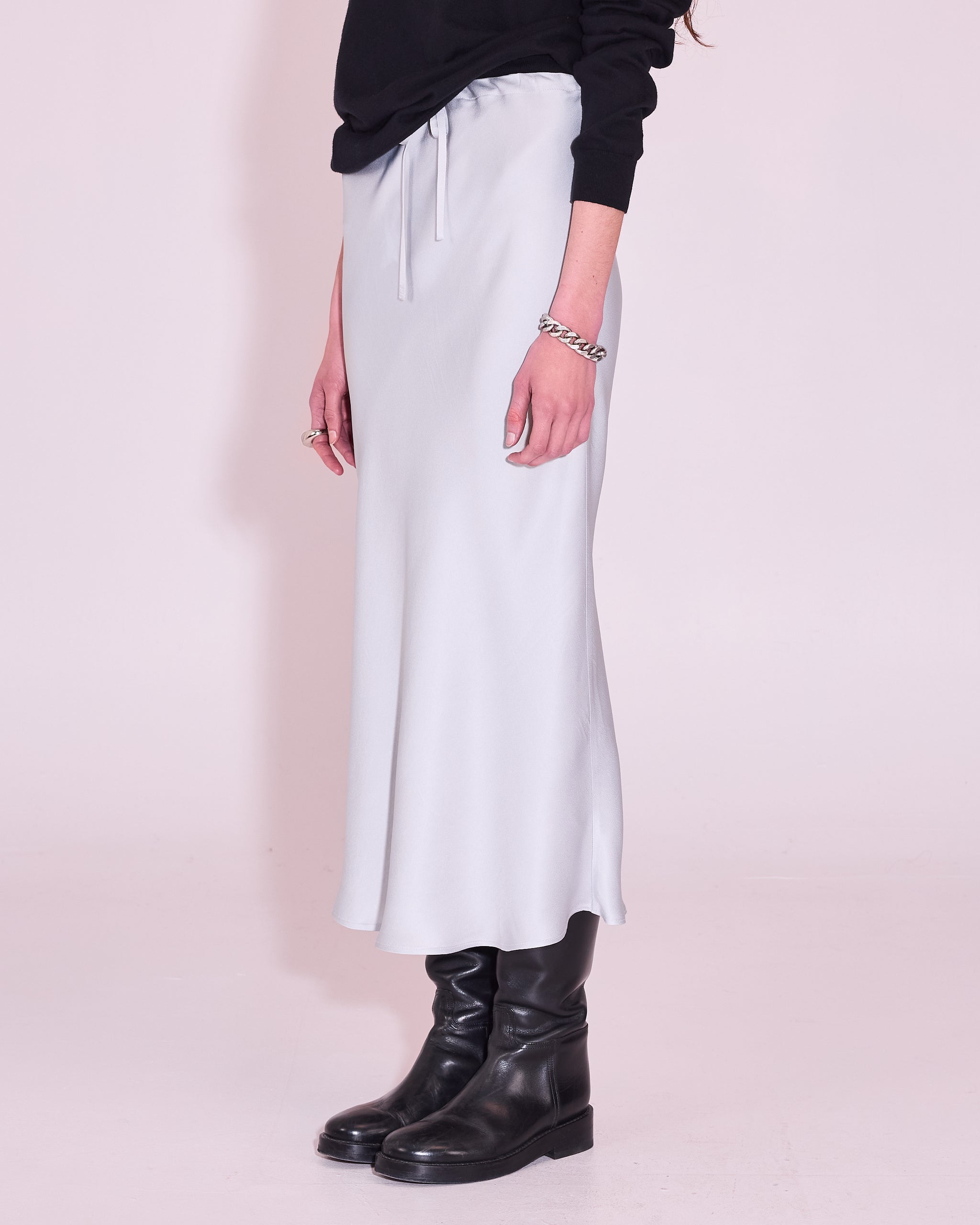 Hinda rok in silver