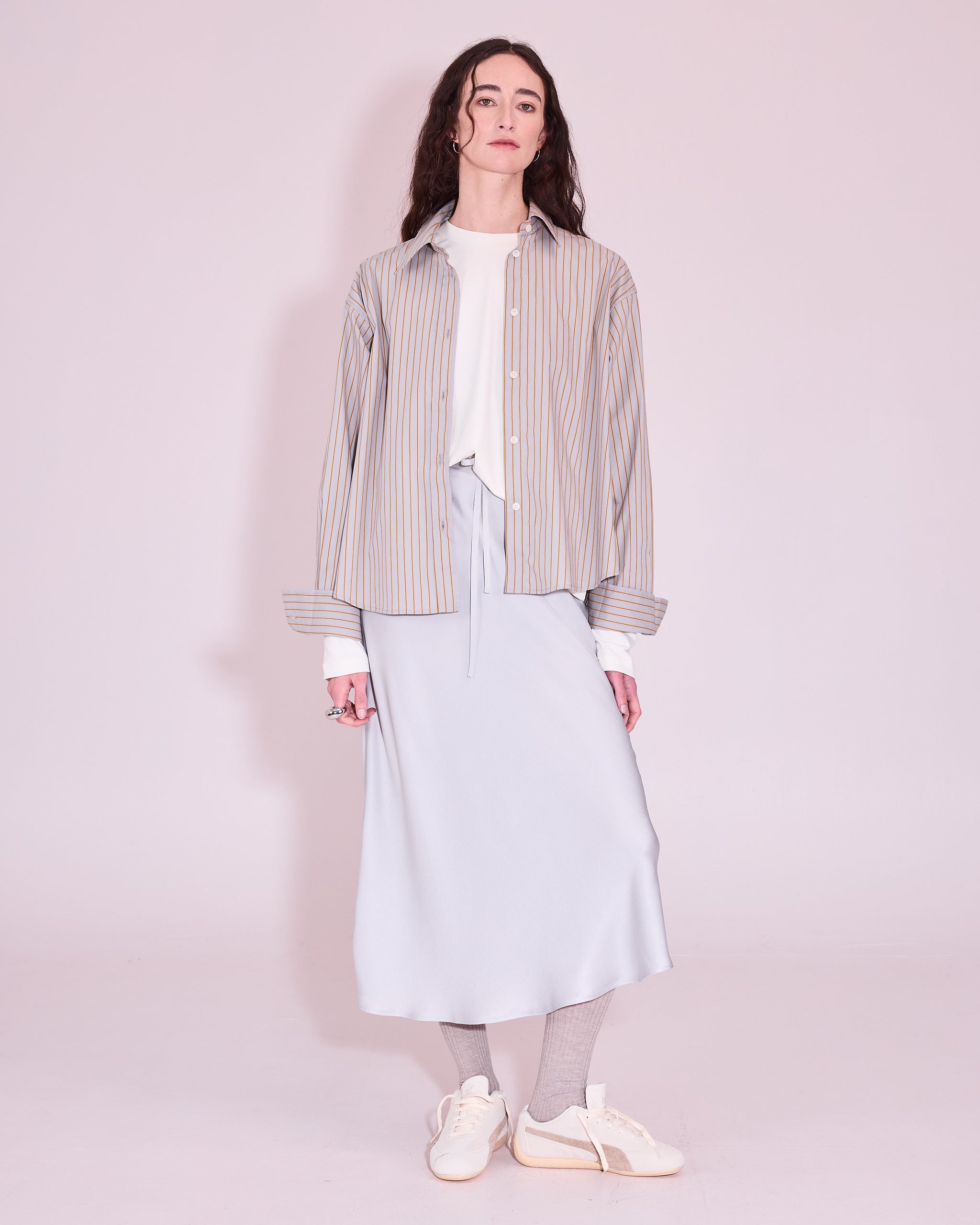 Hinda rok in silver