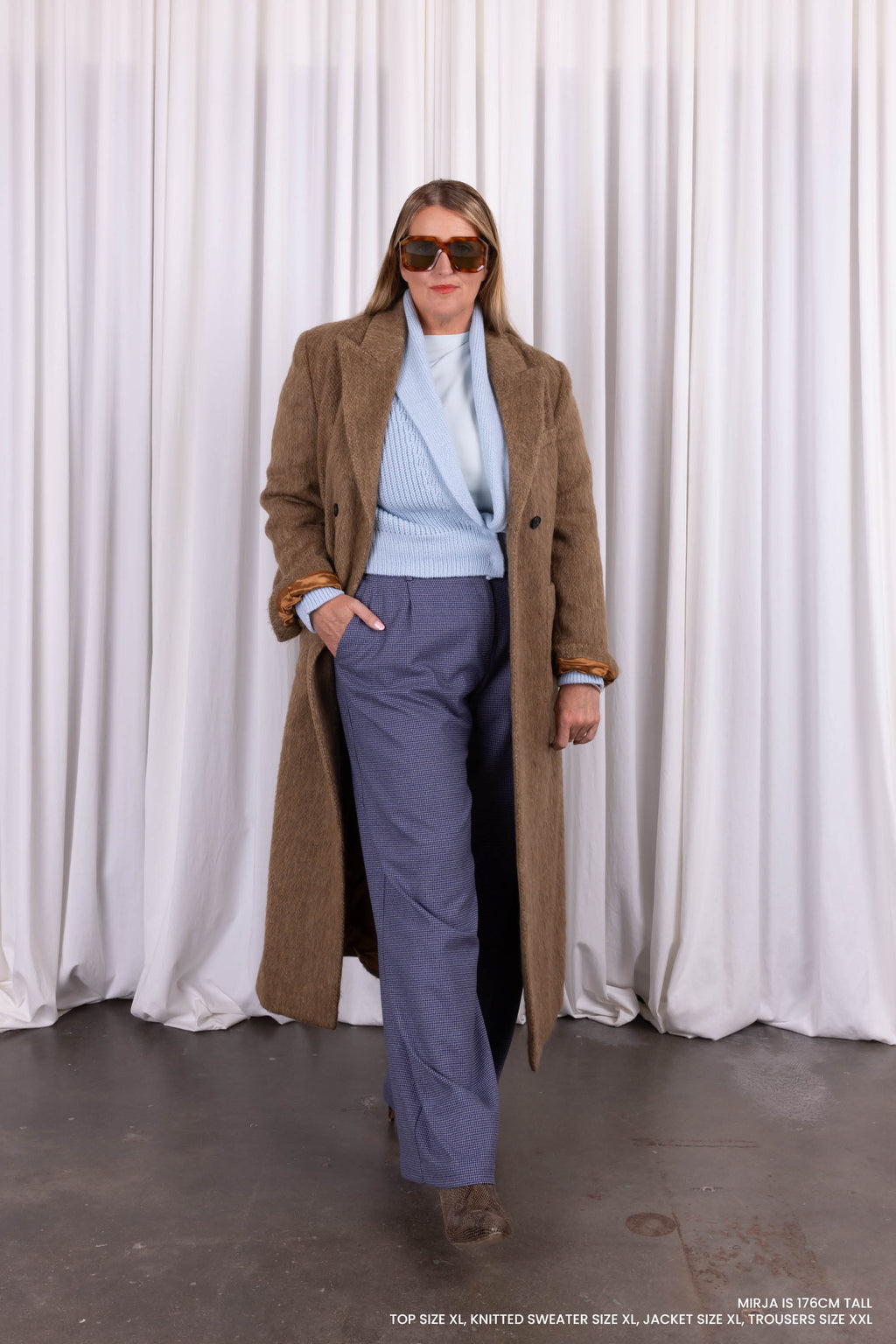 Edward-Hose in blauem Hahnentrittmuster