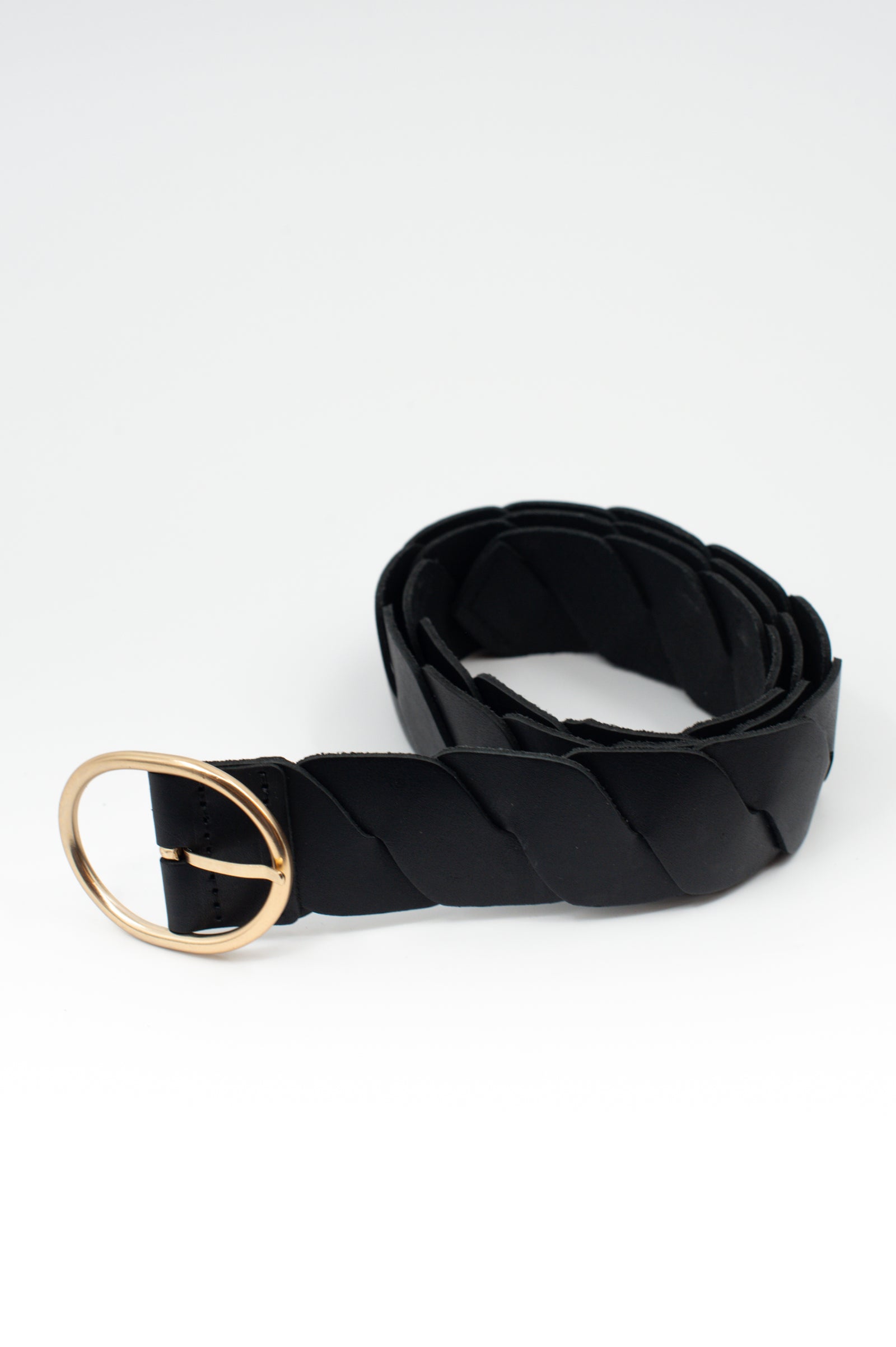 Ceinture noire tressée