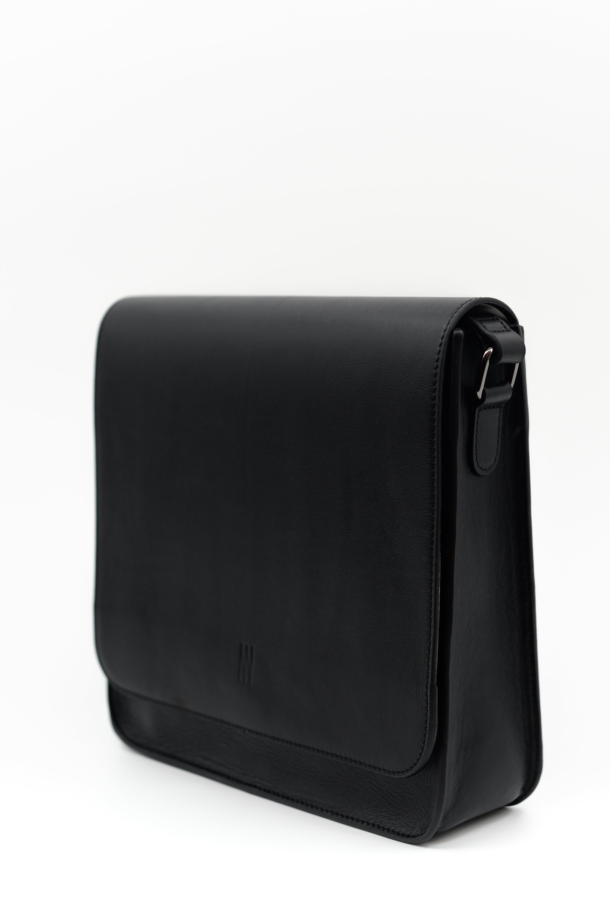 Sac bandoulière moyen en cuir nappa noir