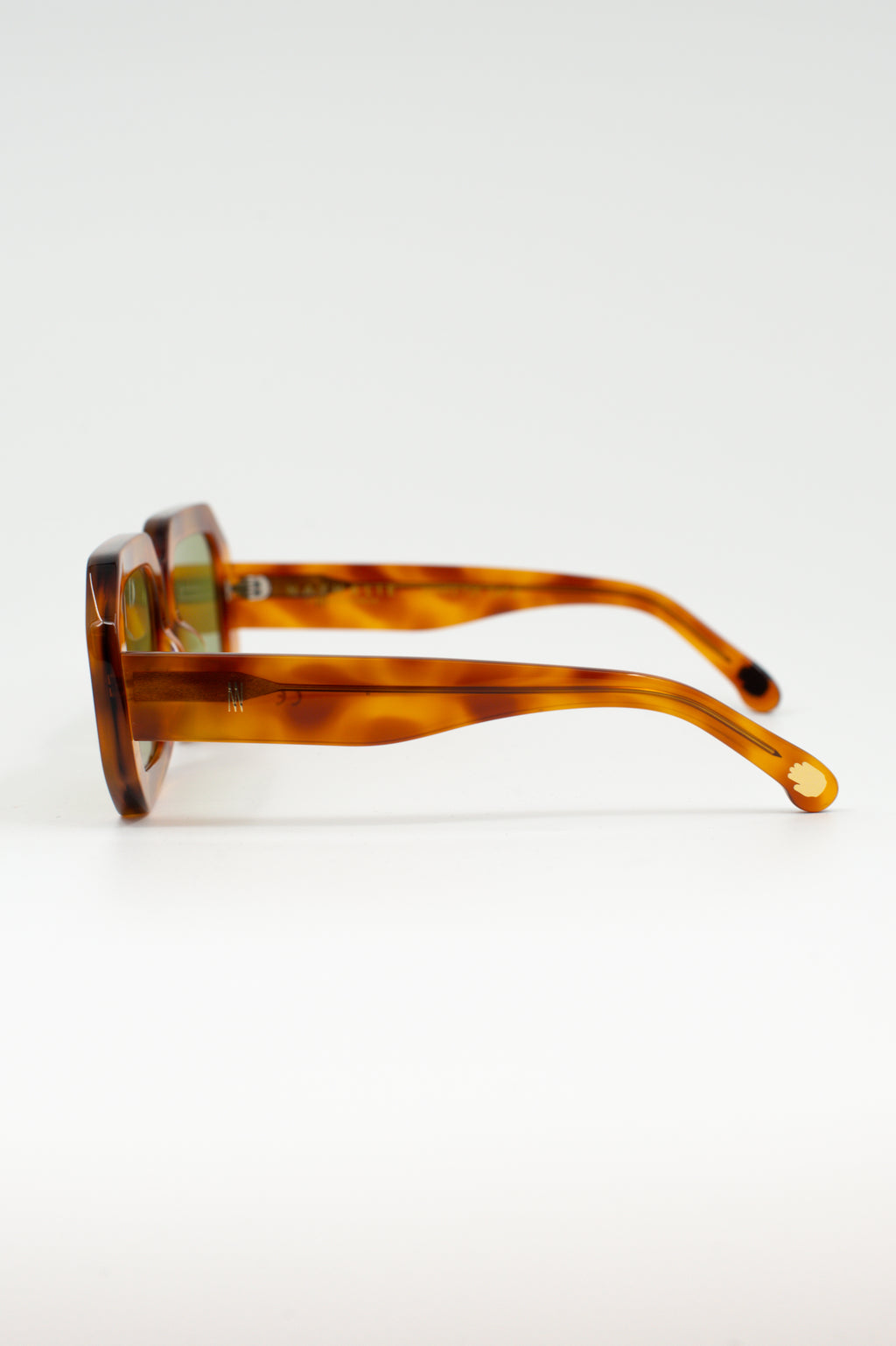 Jackie zonnebril in light tortoise /olive