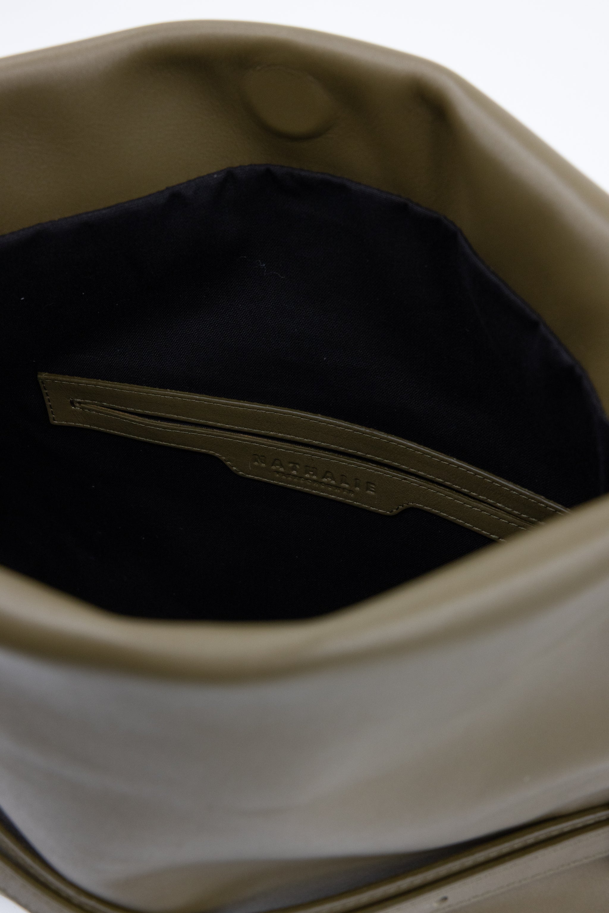 Gennaro handbag in olive