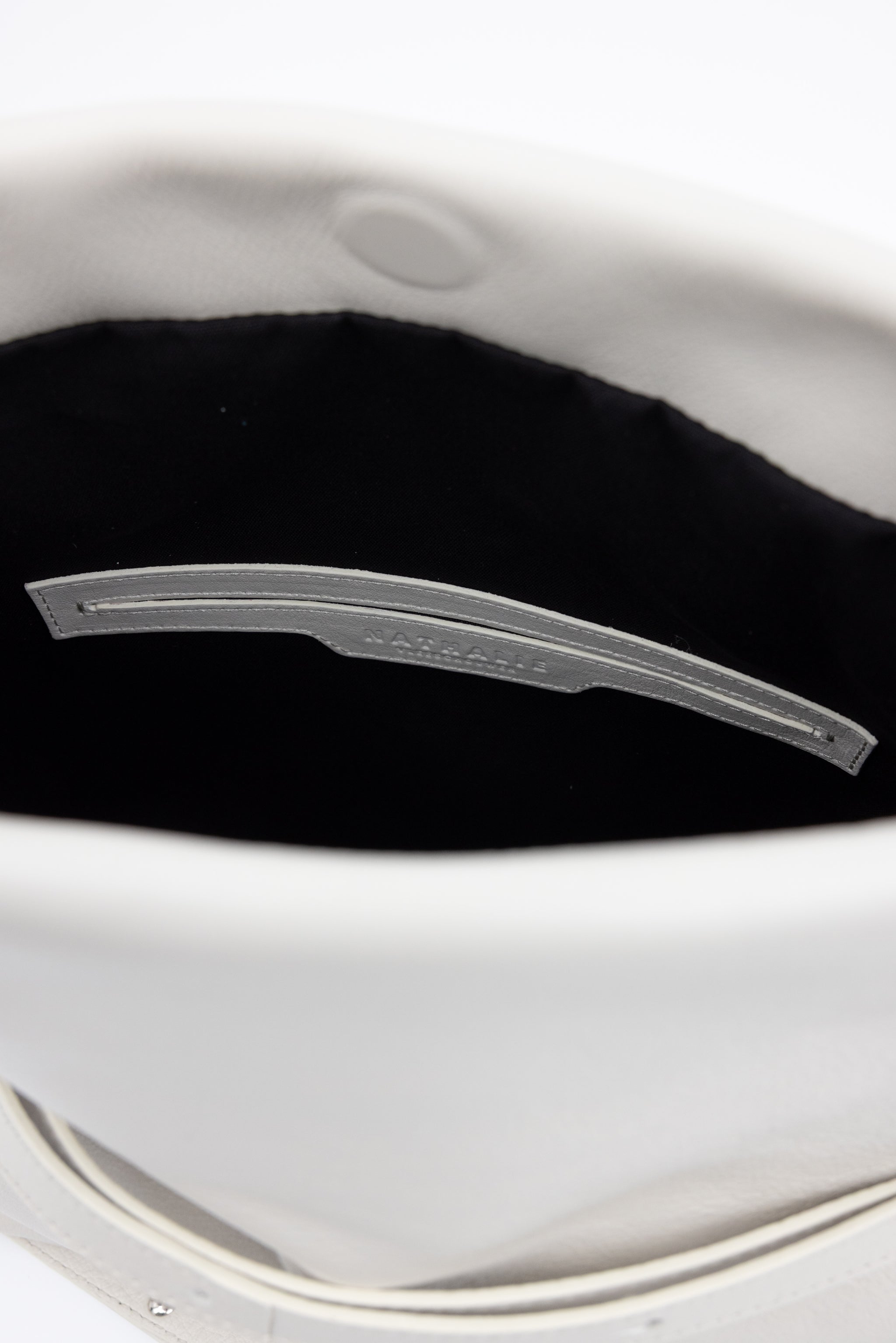 Gennaro handbag in cream