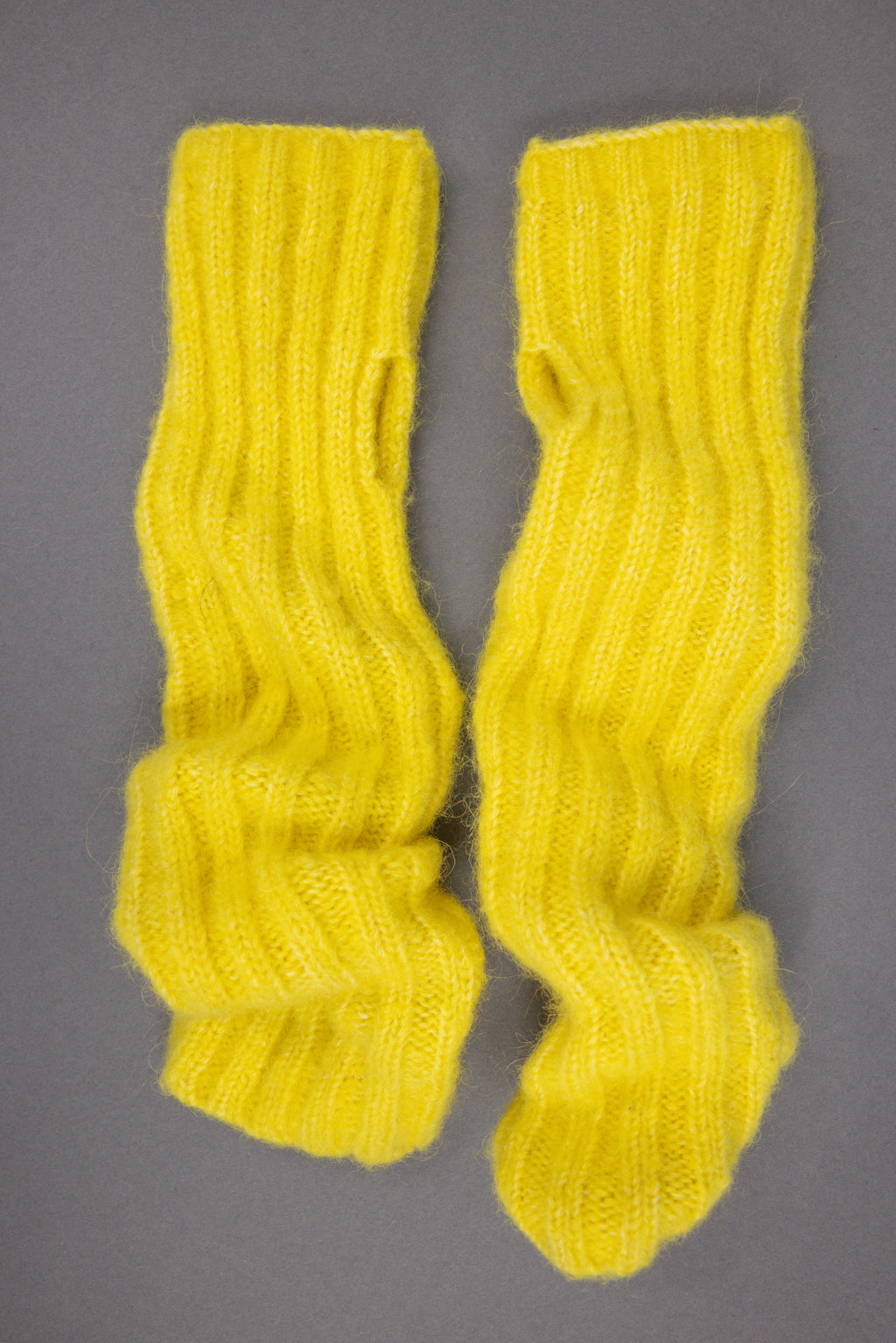 Gibson kanariegele armwarmers