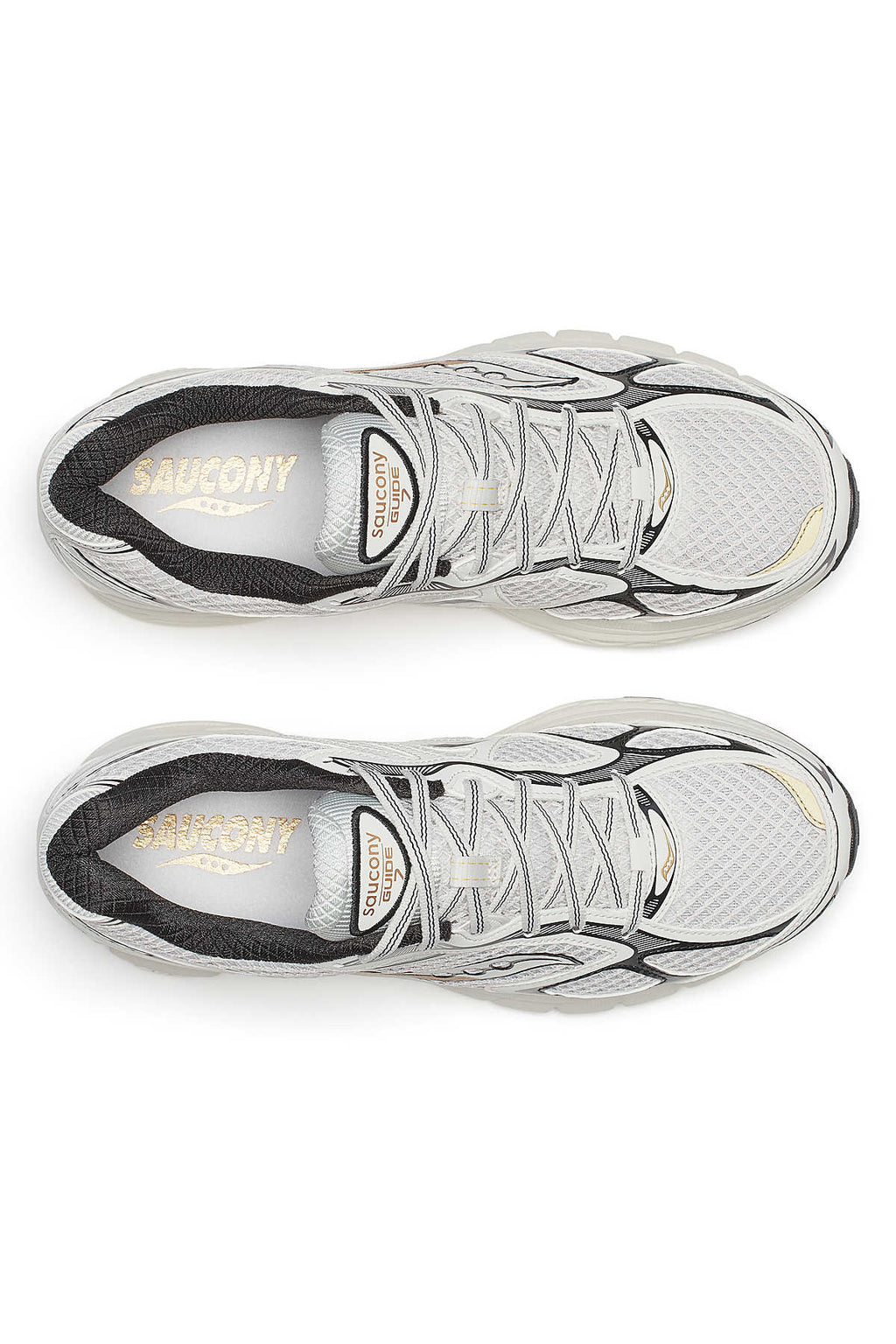 Saucony | ProGrid Guide 7 in Onyx / Gold