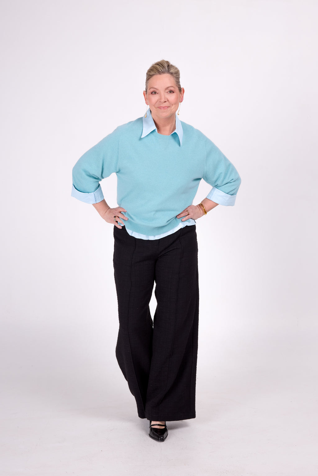 Bluse Daan aus hellblauer französischer Baumwolle