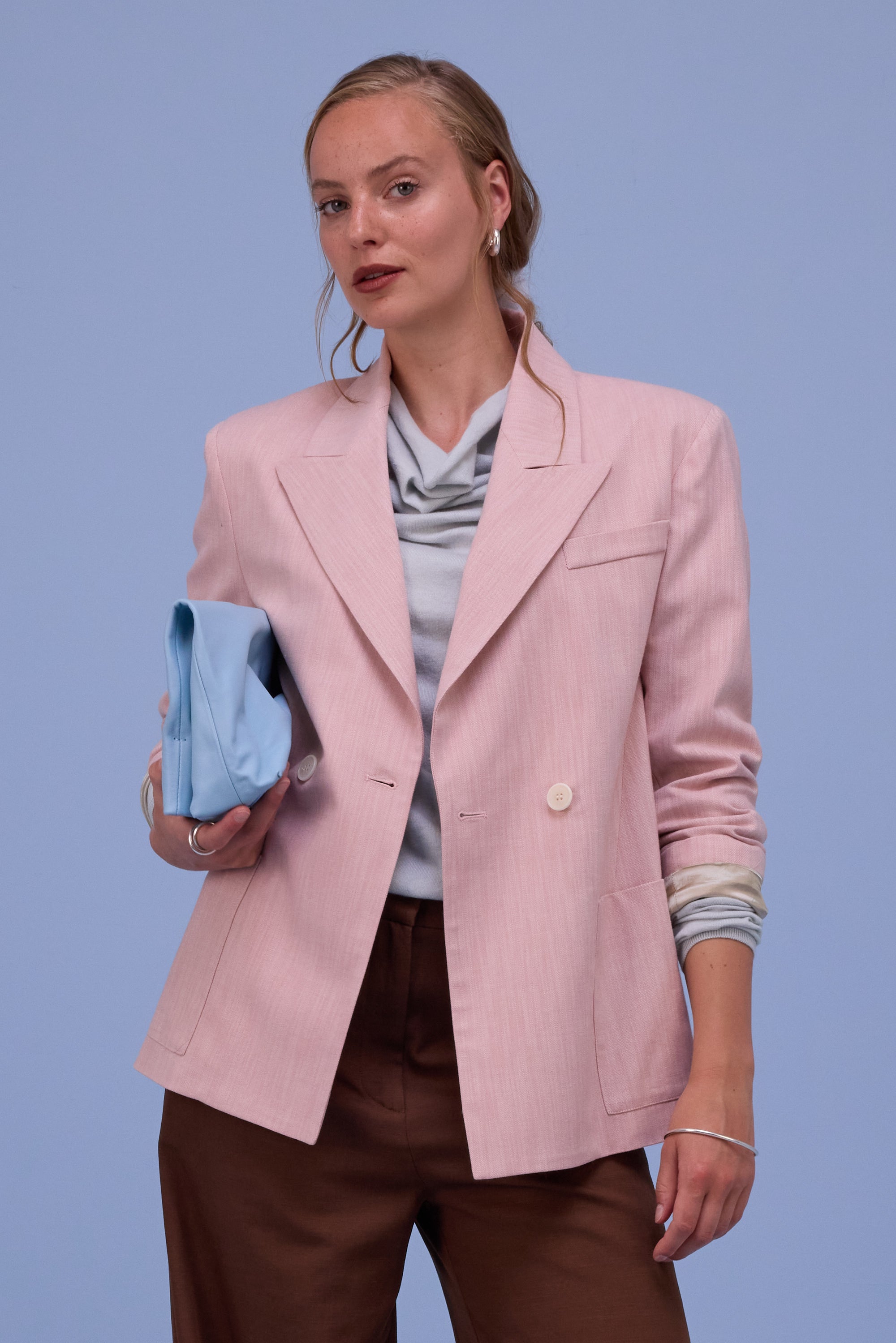 Pochette en bleu ciel