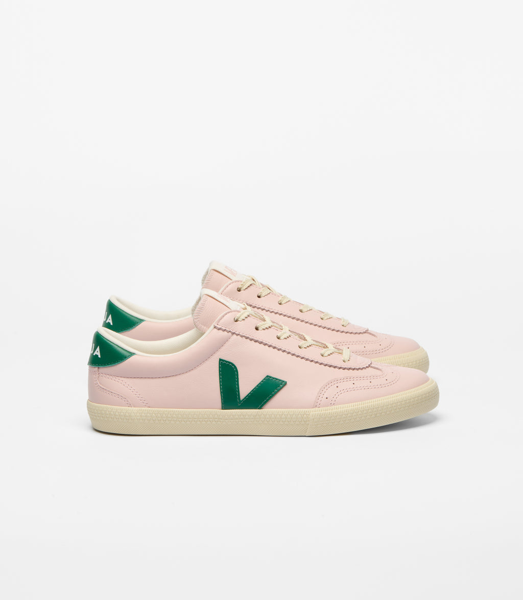 Volley in Petale Golf Calcaire