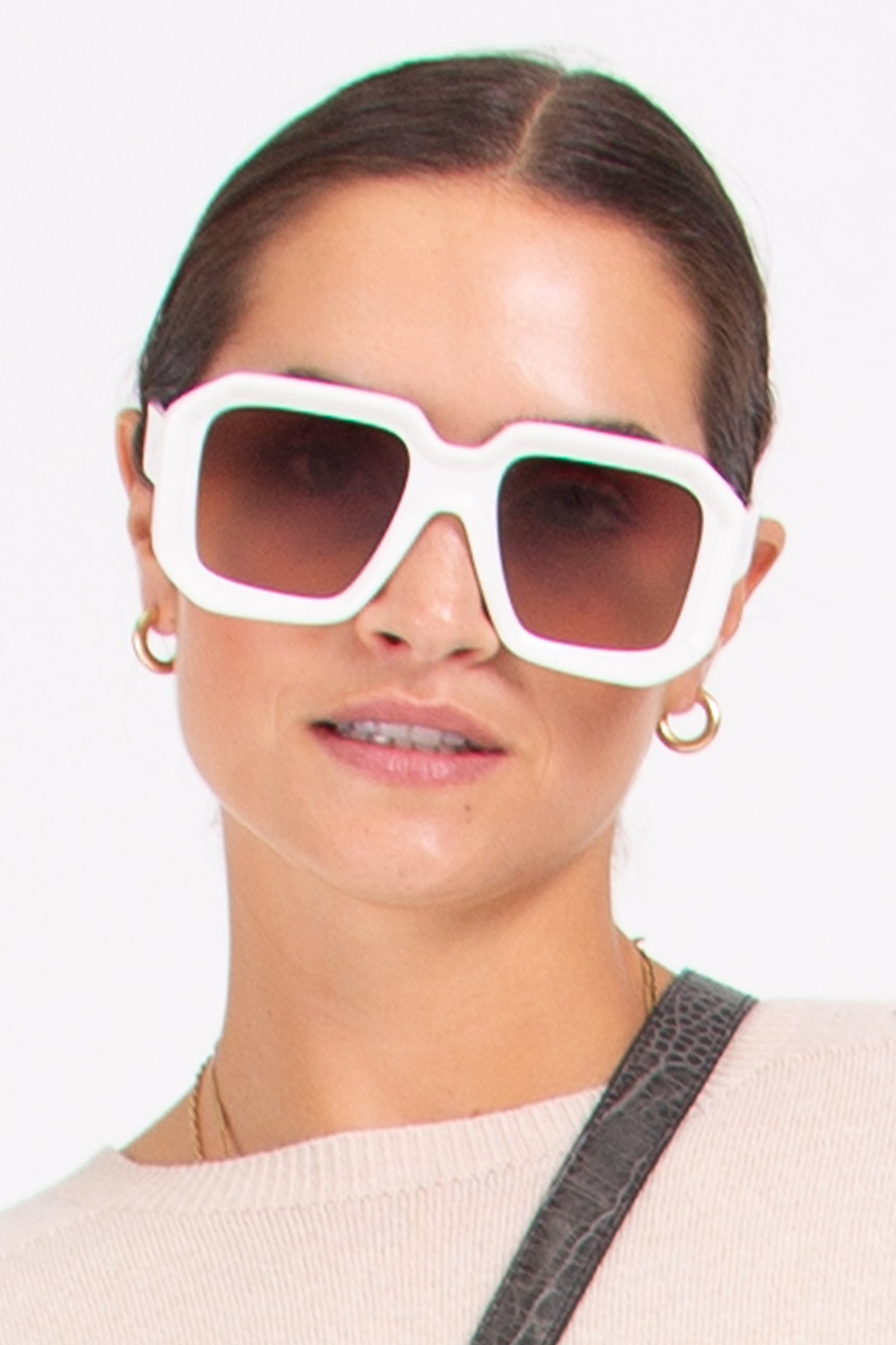 Onassis zonnebril cream / yellow