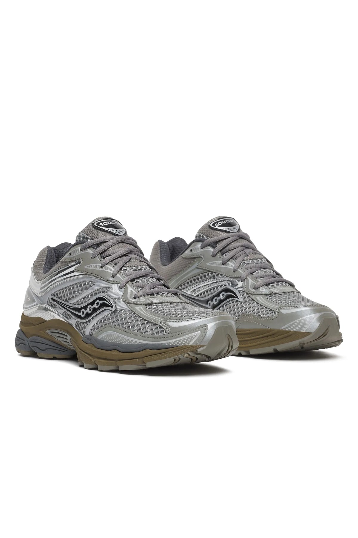 Saucony | ProGrid Omni 9 in Debonair / Silver